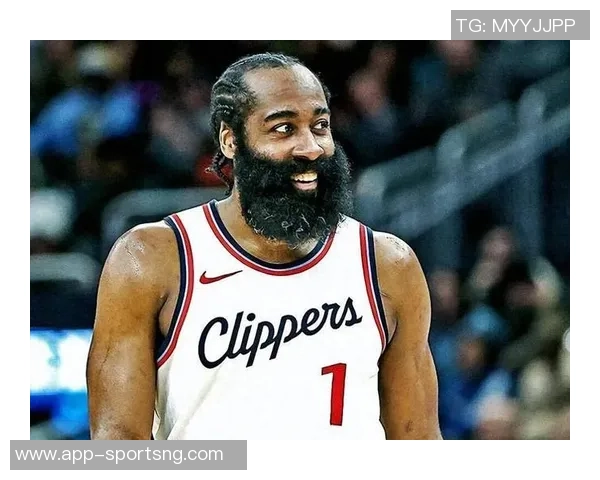 哈登荣登历史得分榜第九位阿迪官方祝贺他在巨人中更上一层楼